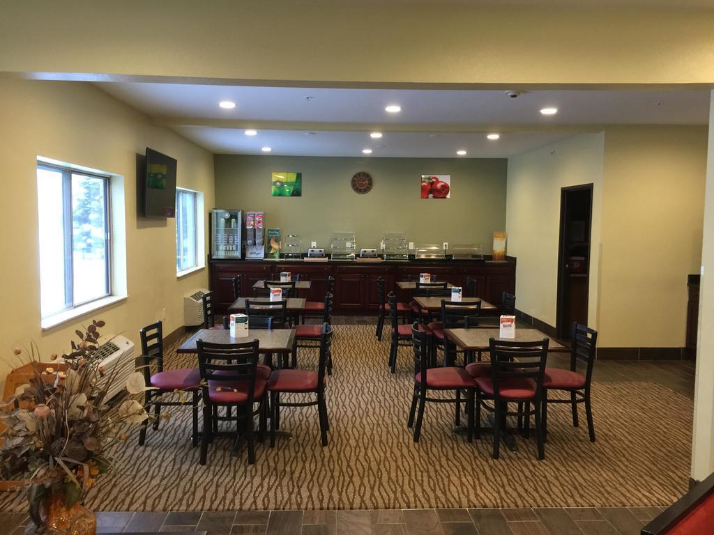 Quality Inn & Suites Wisconsin Dells Downtown - Waterparks Area Exterior foto