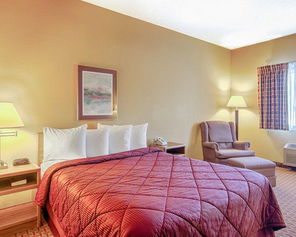 Quality Inn & Suites Wisconsin Dells Downtown - Waterparks Area Exterior foto