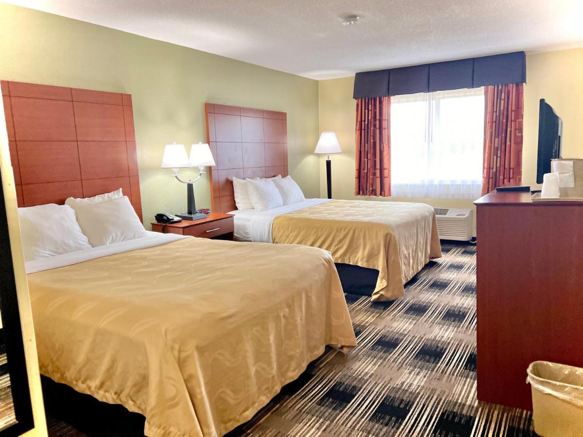 Quality Inn & Suites Wisconsin Dells Downtown - Waterparks Area Exterior foto