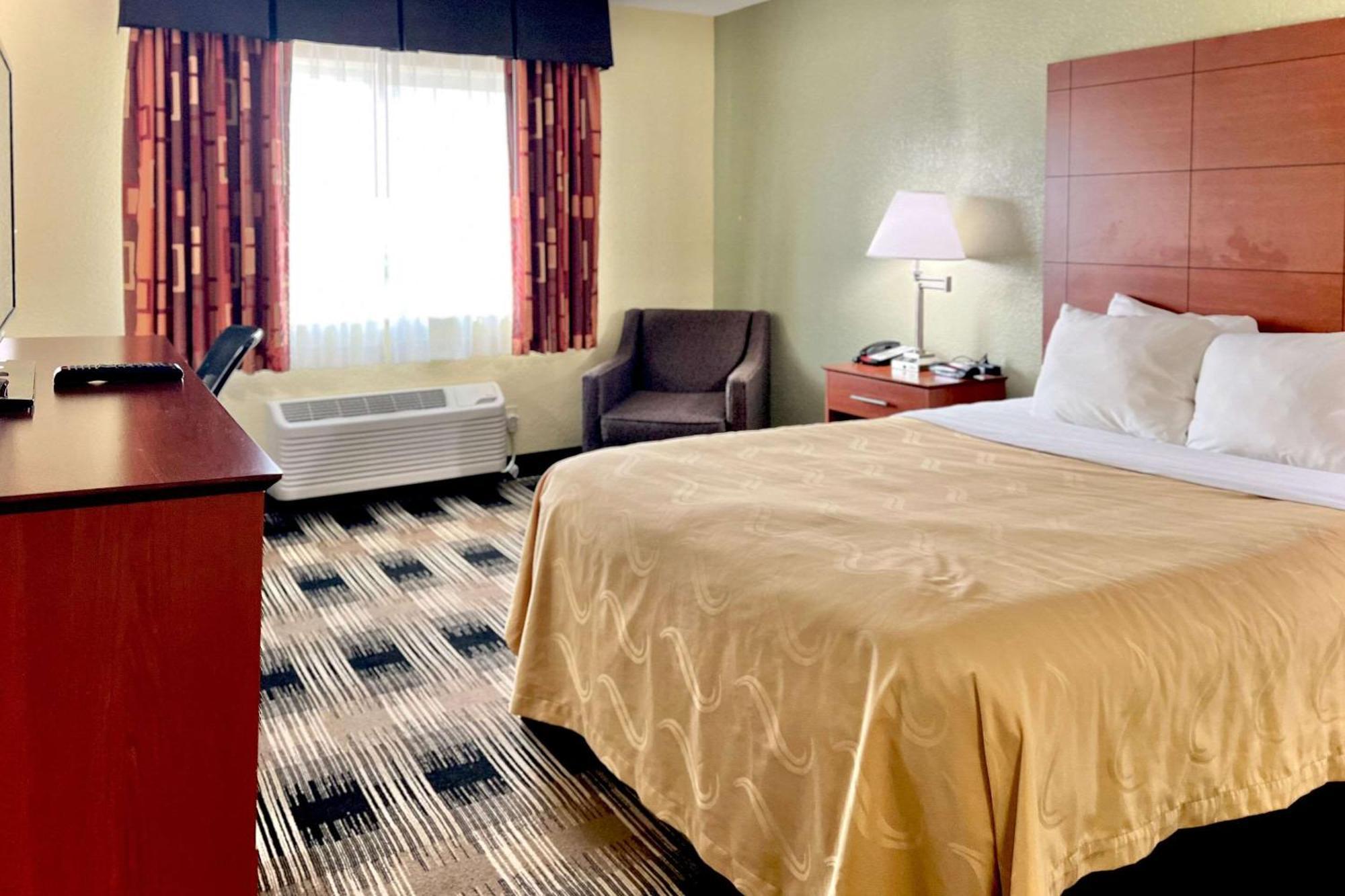 Quality Inn & Suites Wisconsin Dells Downtown - Waterparks Area Exterior foto
