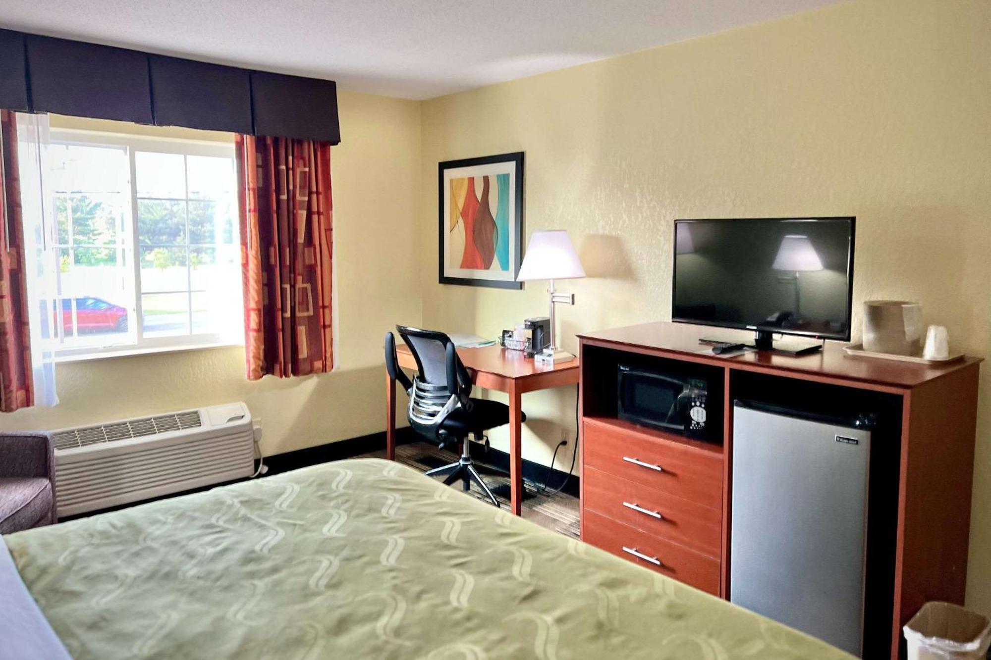 Quality Inn & Suites Wisconsin Dells Downtown - Waterparks Area Exterior foto