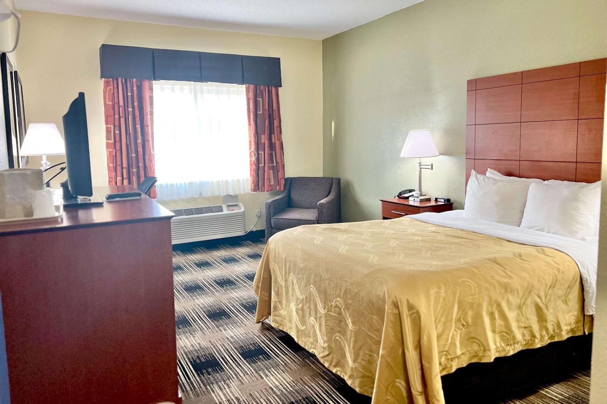 Quality Inn & Suites Wisconsin Dells Downtown - Waterparks Area Exterior foto