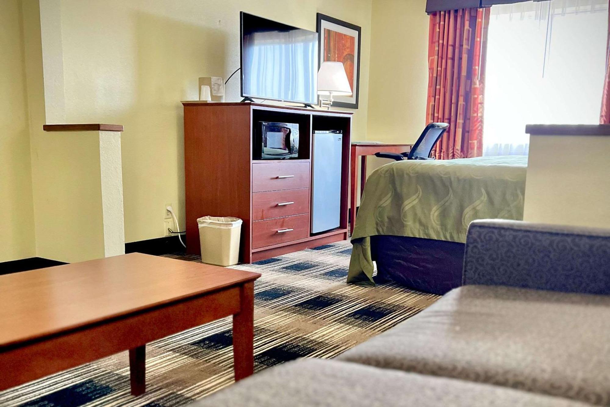 Quality Inn & Suites Wisconsin Dells Downtown - Waterparks Area Exterior foto